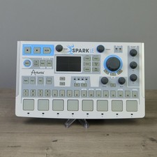 Arturia SparkLE Creative Drum Machine Hybrid Controller Spark 2 Software VGC