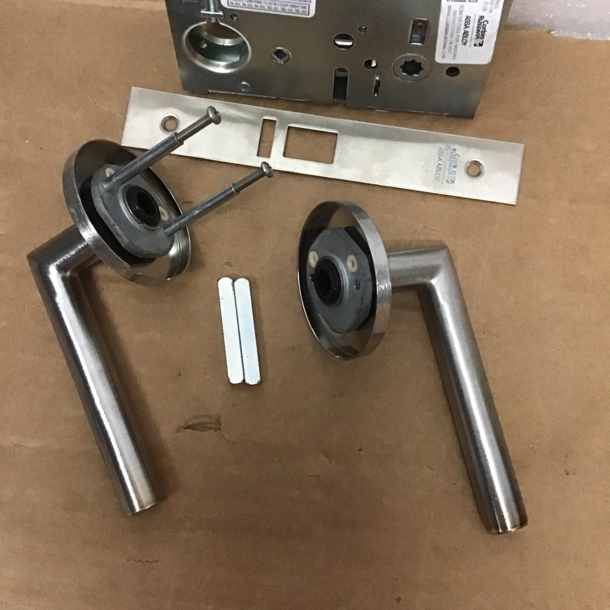 Corwin Russwin Assa Abloy Single Point Lock or Latch 233N Mortise