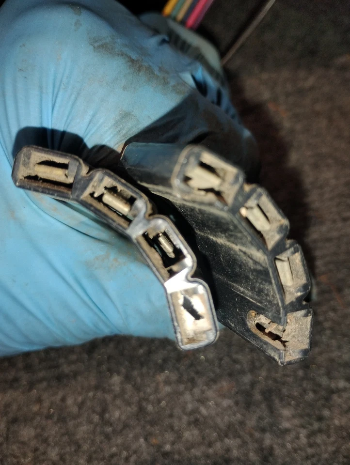 Steering Wheel And Column 63  Chevy Impala    - Image 3 of 4