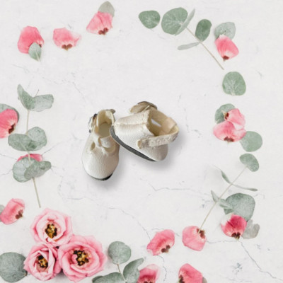 T-Bar Strap Vintage Inspired Shoes in White for 1/6 BJD and Blythe Do