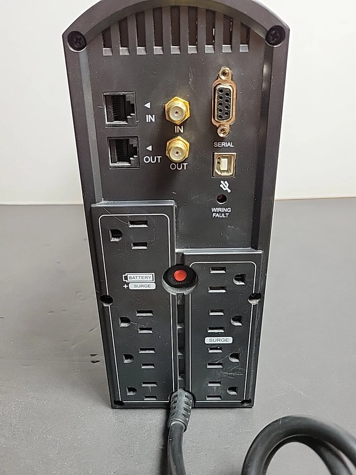 CYBER POWER 900VA 8-Outlet UNINTERRUPTABLE Power - Image 4 of 4