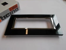 BTICINO AXOLUTE HA4806VNN PLATE 6M BLACK GLASS