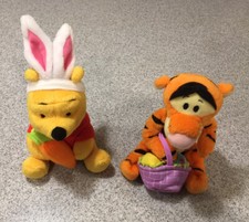 Fisher Price Springtime Pals Winnie The Pooh  Tigger Easter Plush Bean Bag Toys