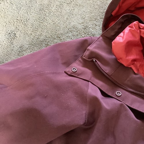 Patagonia Women's Tres 3-in-1 Parka - Coat - Medium - Burgundy - Waterproof. - Picture 5 of 21