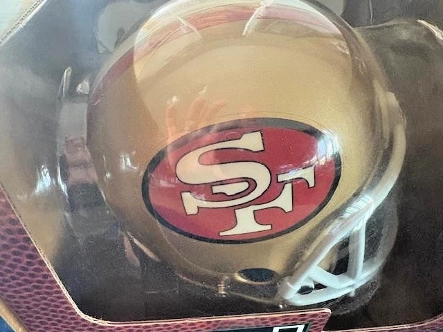 San Fran. Banco de monedas de casco fundido a presión de metal 49ers - '95 NFL Goal Line Classics Nuevo en caja Foto 2 de 4