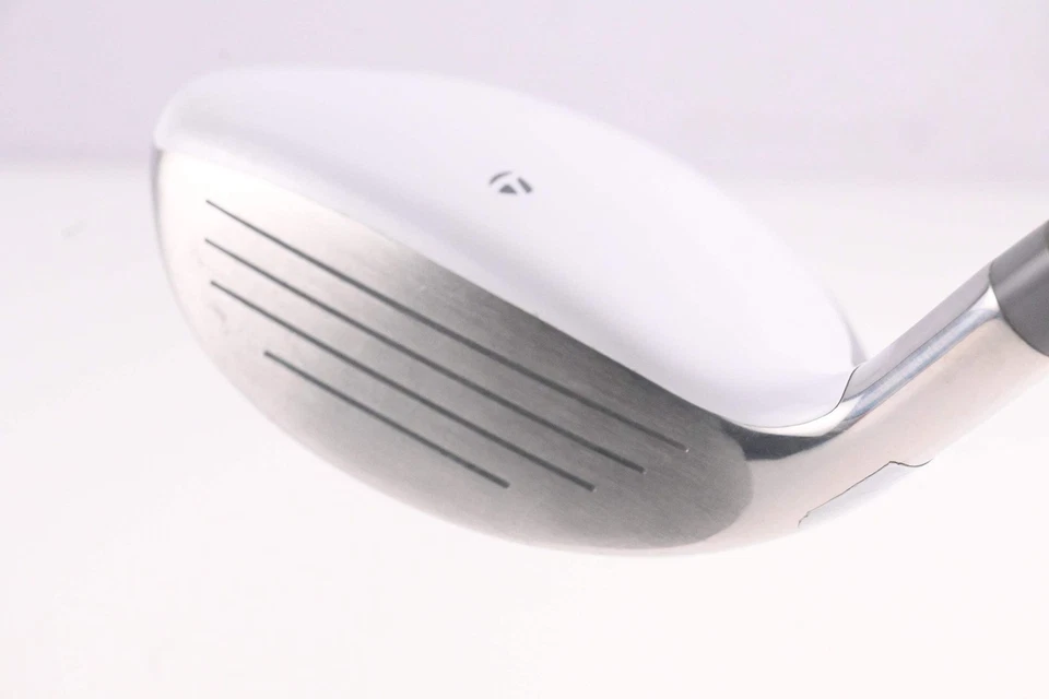 Ladies Taylormade Kalea 3 #3 Wood / 17 Degree / Ladies Flex TaylorMade Ultralite - Image 4 of 4