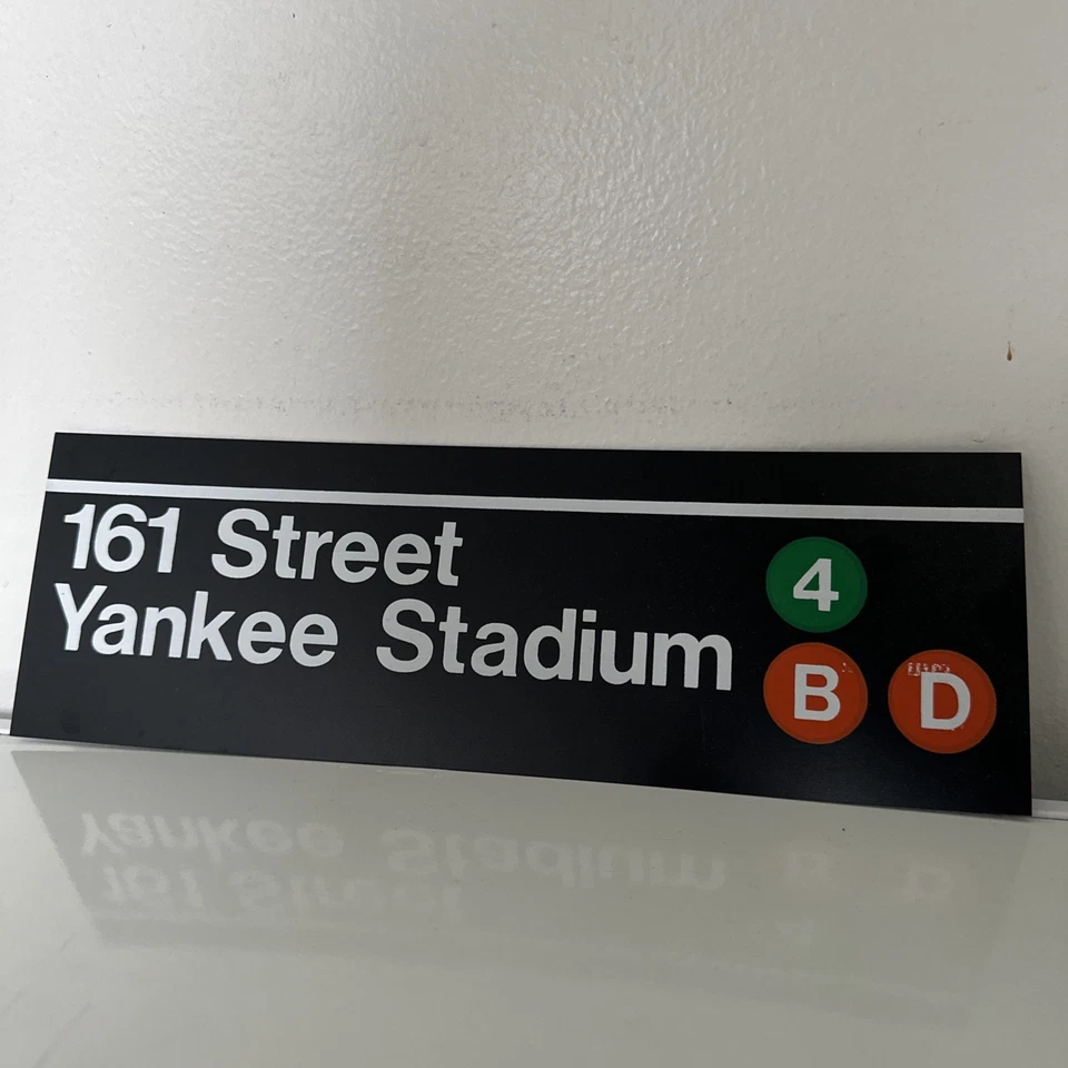 MTA NEW YORK CITY Subway Sign!-161 Yankee Stadium - A Great NYC Souvenir! - Image 2 of 4
