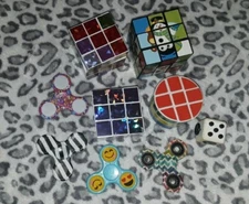Lot Of Fidget Spinners/cube & puzzle cubes