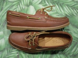 sperry gold cup women's
