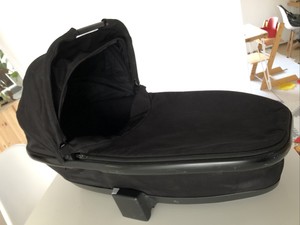 quinny moodd carrycot
