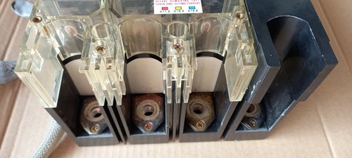 Interruttore automatico Terasaki Electric T0J-200 4 poli 125 - 160 A - Imagen 3 de 5