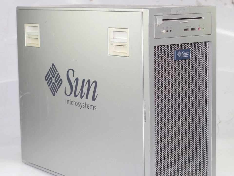 Sun Ultra 45 Workstation 8GB Ram (No Hdd) Model 500s - Image 4 of 4