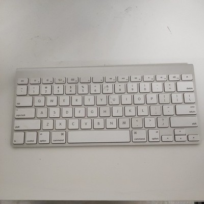 Apple Magic Wireless Keyboard (A1314) Weiß QWERTZ