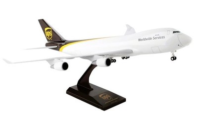 Skymarks SKR484 UPS Boeing 747-400F N570UP Desk Top Display Model 1/200 Airplane