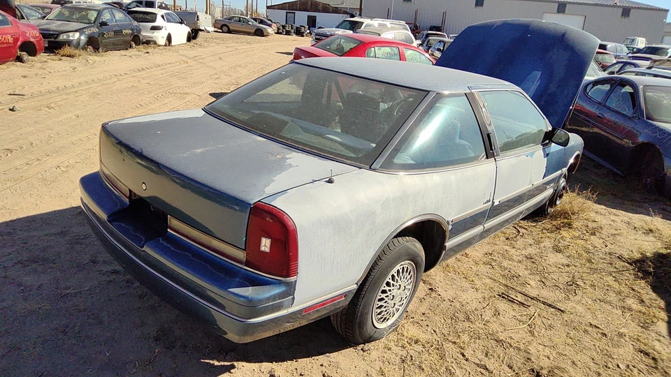 Conjunto colector de escape izquierdo Olds Cutlass Cierra Driver 1988-1993 OEM 2,8 L Foto 3 de 4