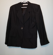 Vintage Tahari Womens 8 Blazer Long Sleeve Button Closure 100 Silk Black Pocket