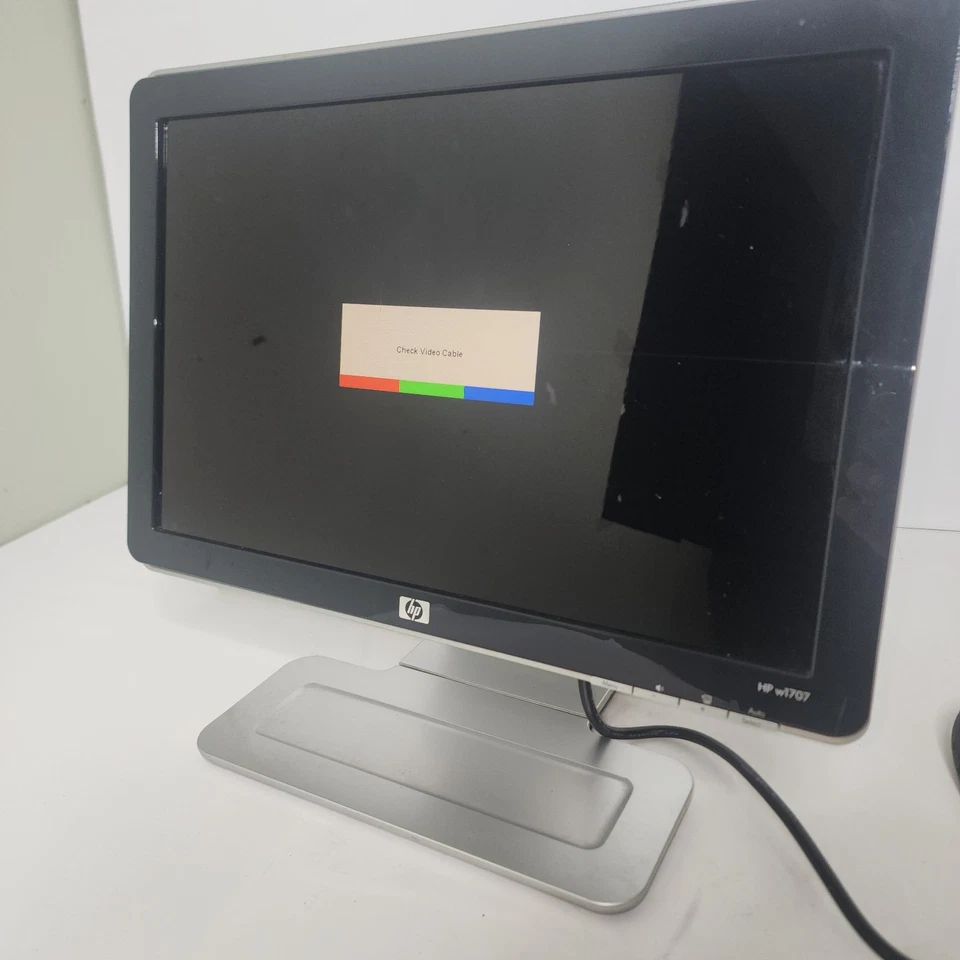 HP w1707 17" Inch Widescreen LCD Monitor 1440x900 VGA DVI Audio HSTND-2391-A - Image 2 of 4