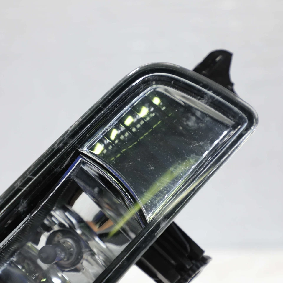 2015-2016 Honda CRV Lower Halogen Left Side Fog Light Assembly OEM - Image 4 of 4