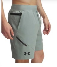 NWT Under Armour UA Men  s Large Unstoppable Woven Athletic Shorts Green