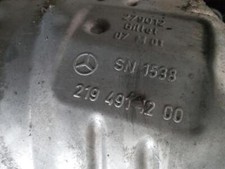 Tube d'échappement Mercedes 320