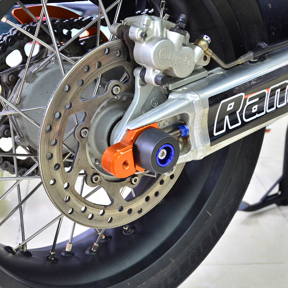 Rear Shaft Axle Sliders Protector For Husqvarna 701 Supermoto Enduro