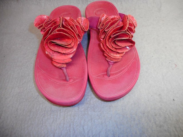 VINTAGE WOMAN'S FITFLOP THONG FLOWER SANDALS RED SIZE 8 USED | eBay