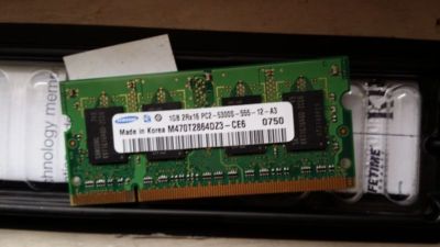 Mémoire SODIM 1GB PC2 5300 555