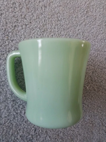 Vintage Anchor Hocking FIRE-KING Jadeite Jade Glass "D" handle Coffee Cup Mug
