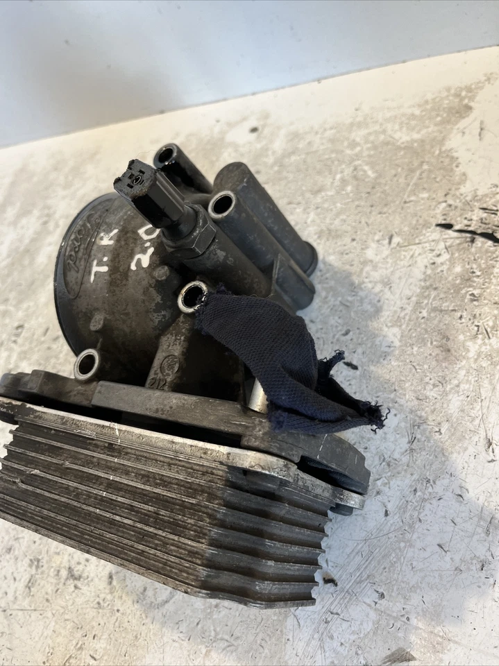 Ford Transit Mk6 Oil Filter Housing And Cooler 1C1Q6B624 Genuine 2.0 Tddi 00-06 - Image 3 of 4