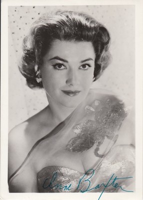 Anne Baxter 13x18 cm Signiertes Foto | Autogramm / Autograph [EW]