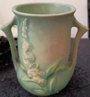roseville pottery vase 4" tall green