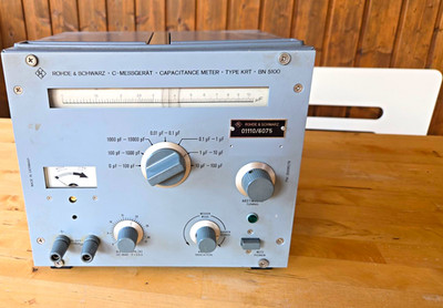 Rohde & Schwarz BN 5100 Kapazitätsmessgerät KRT Analoganzeige 0pF-100µF 0-2V