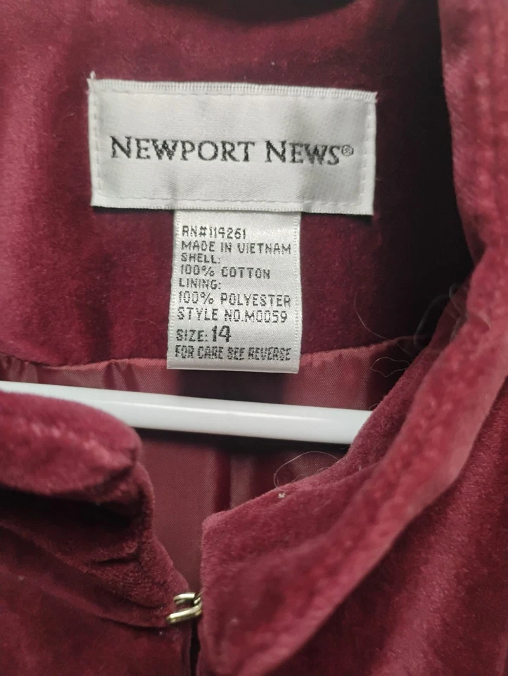 Casaco militar Newport News moda na passarela veludo borgonha - Tamanho 14 - Imagem 2 de 4