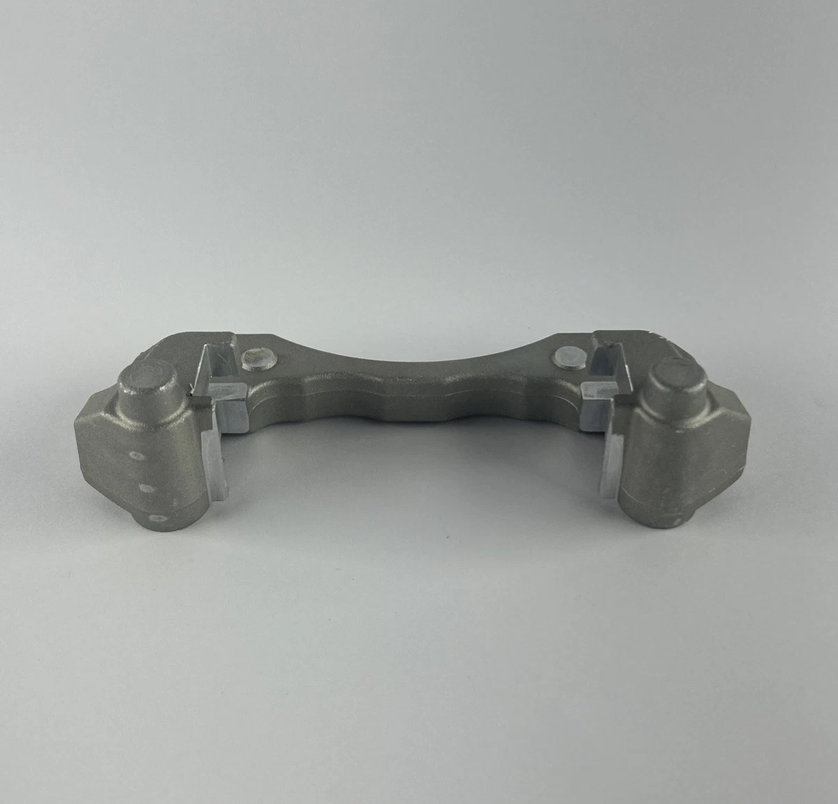 Kawasaki OEM Right Hand Bracket 11057-2898 photo 2