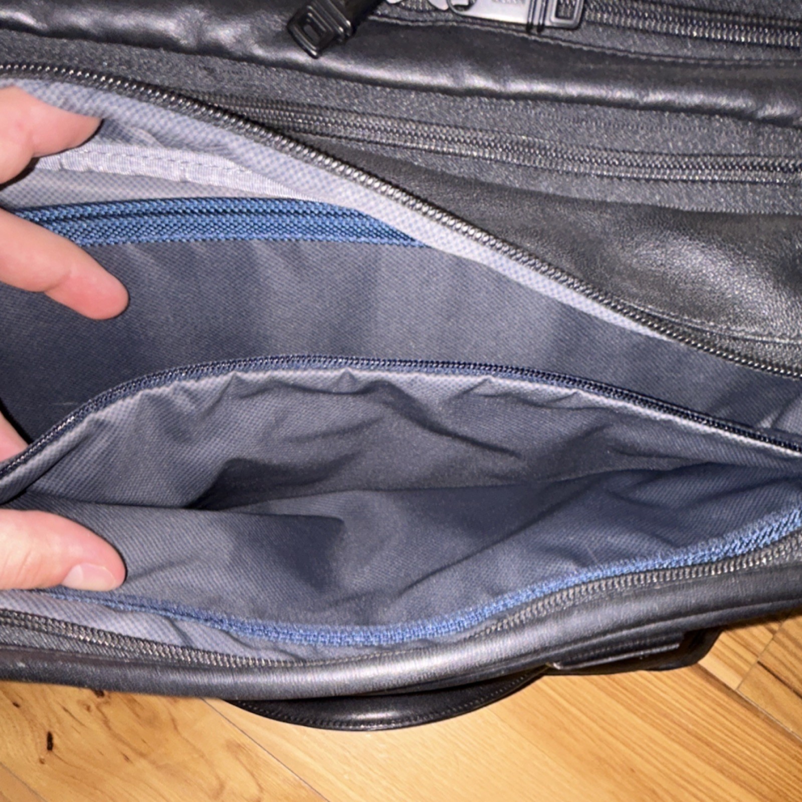 Tumi Black Briefcase/Document Case Adjustable Str… - image 4