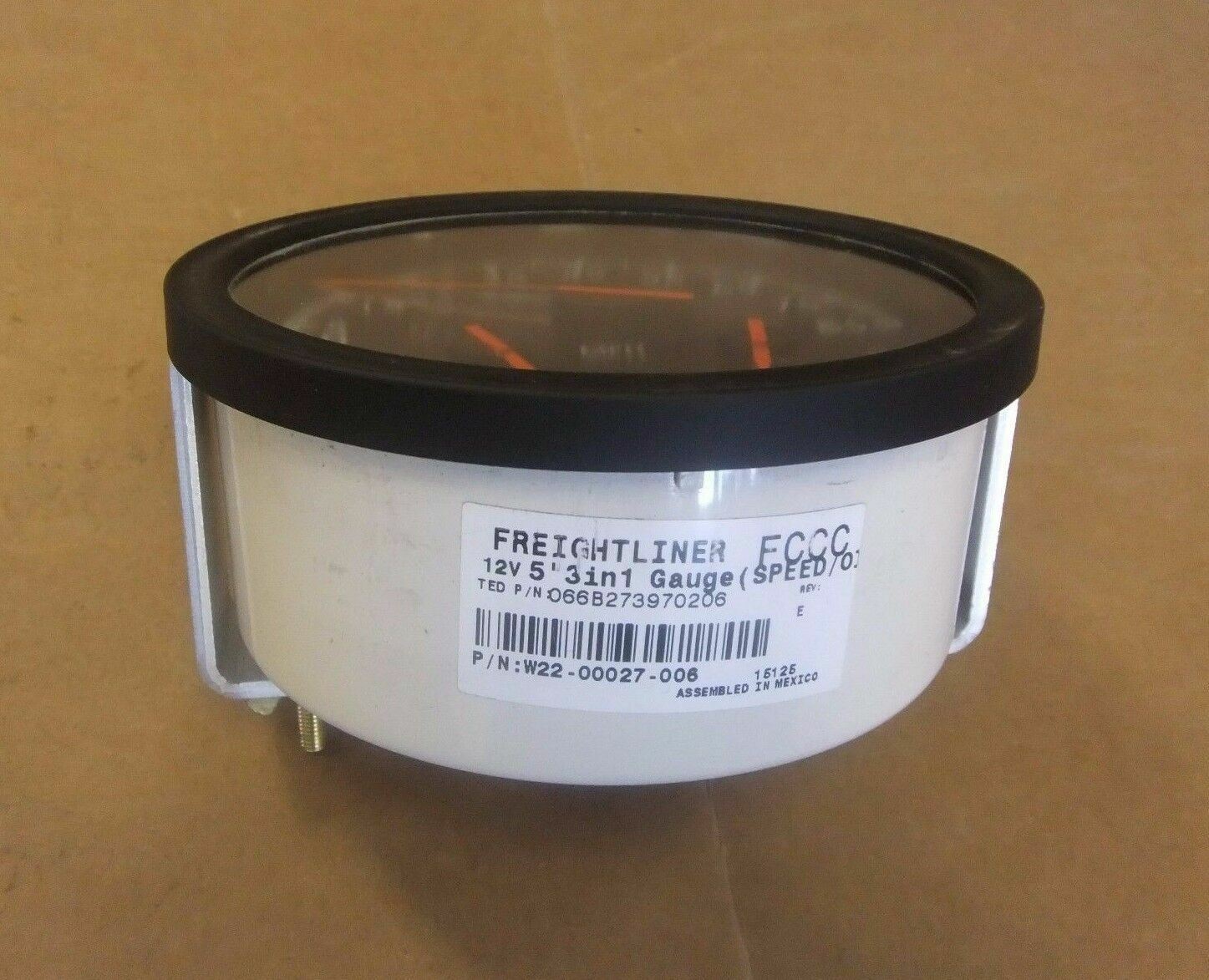 Freightliner FCCC 5 Inch 3 in 1 Speedometer Gauge 12V P/N W2200027