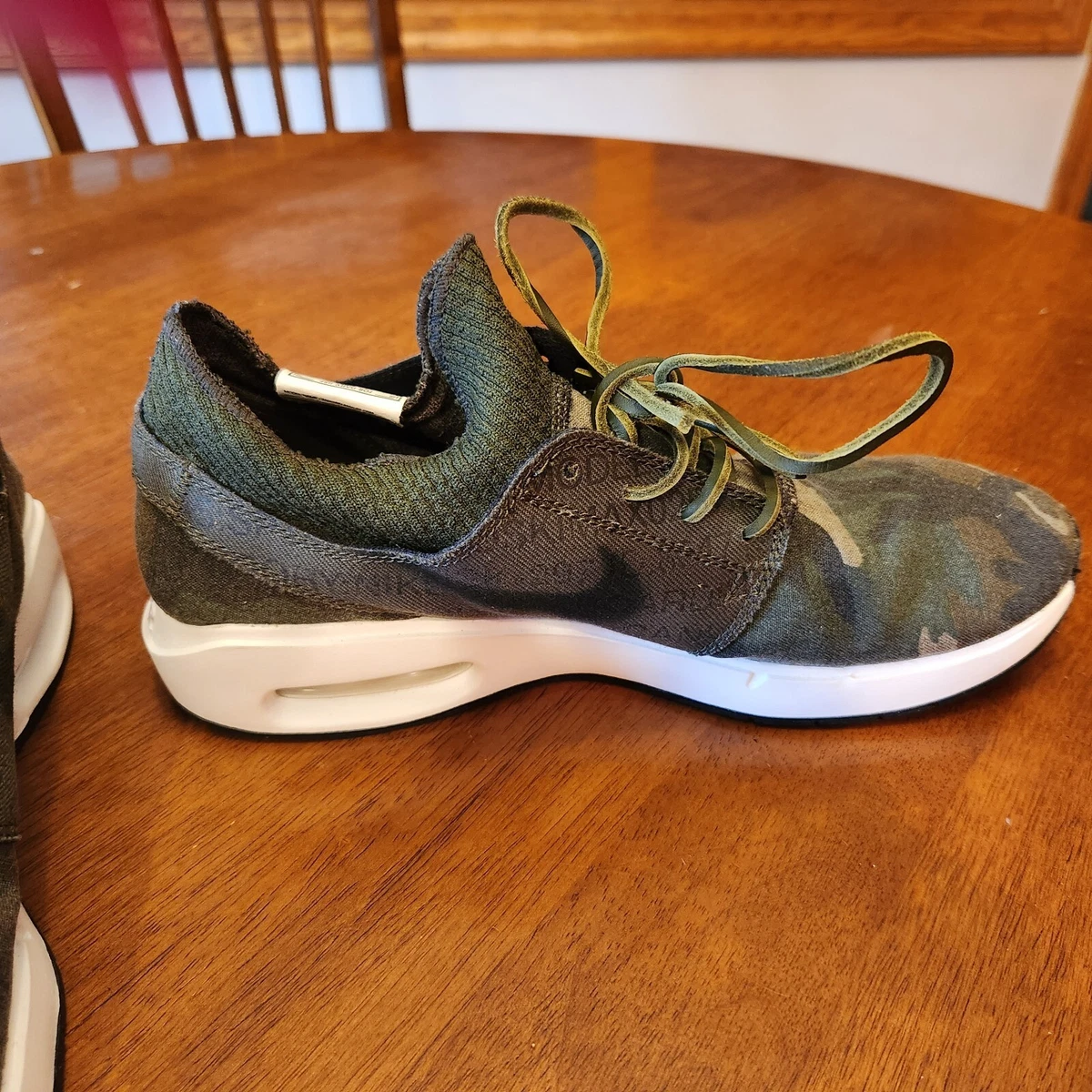 Nike SB Air Max Janoski 2 Premium Mens Size 8 RARE AT5878 203