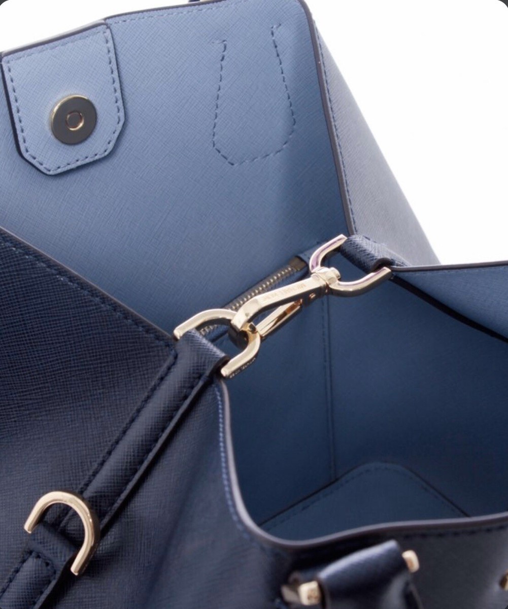 Michael Kors Women's Greenwich Medium/Large Navy Saffiano Leather