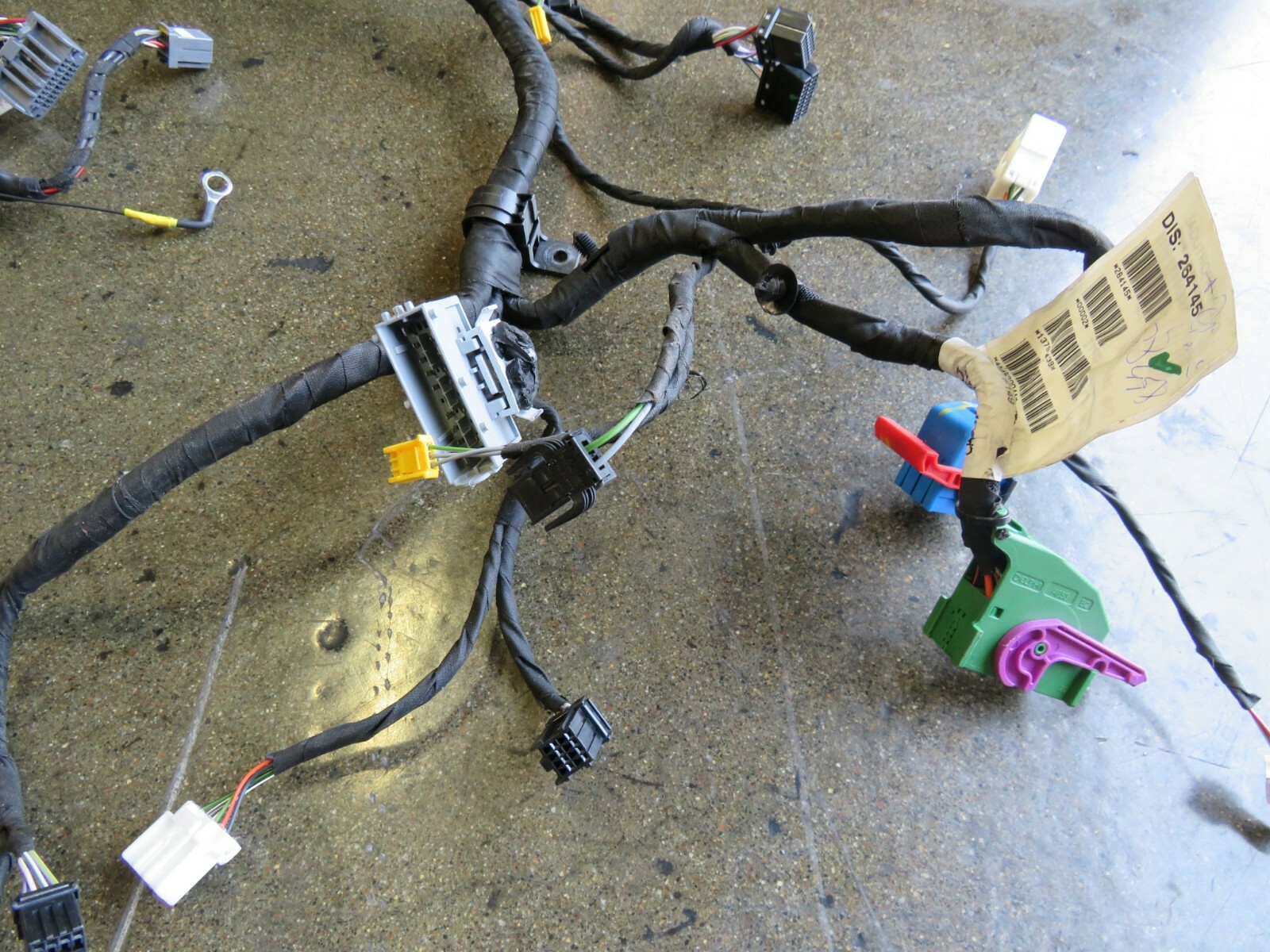 Ferrari California, Dashboard Wiring Harness, Used, P/N 264145