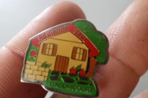 PIN S BROCHE Badge pompier BETHUNE Pas-de-Calais 62 EUR 19,90 - FR