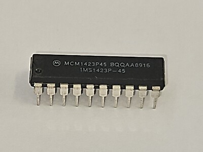 IC'S:  MC68901P, IMS/MCM1423P-45 , MC2831AP, MC3450P, MC1658P CY7C185-25PC choos