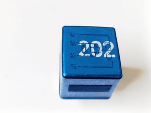 Audi A4 S4 B5 8D 2000 Sonstige Relais 8A0951253 UST129290