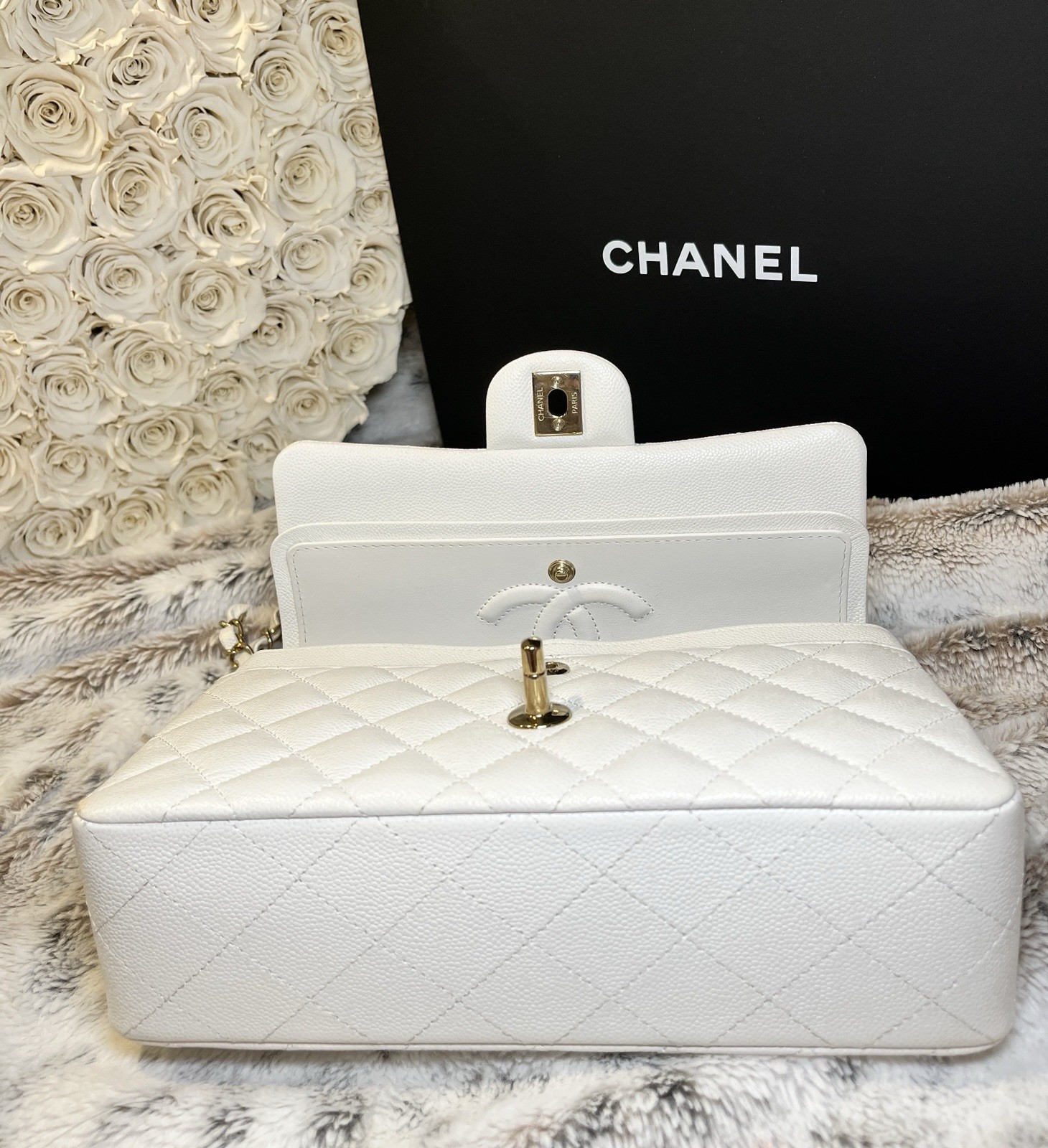 Authentic CHANEL Small Classic Flap White Caviar Leather Gold-Color Hardware image 6