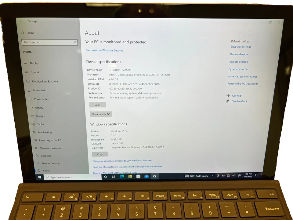 Microsoft Surface Pro 4 -256 GB - 4 GB de RAM - CPU Intel M3-6Y30 - ¡Paquete de teclado/lápiz! Foto 2 de 4
