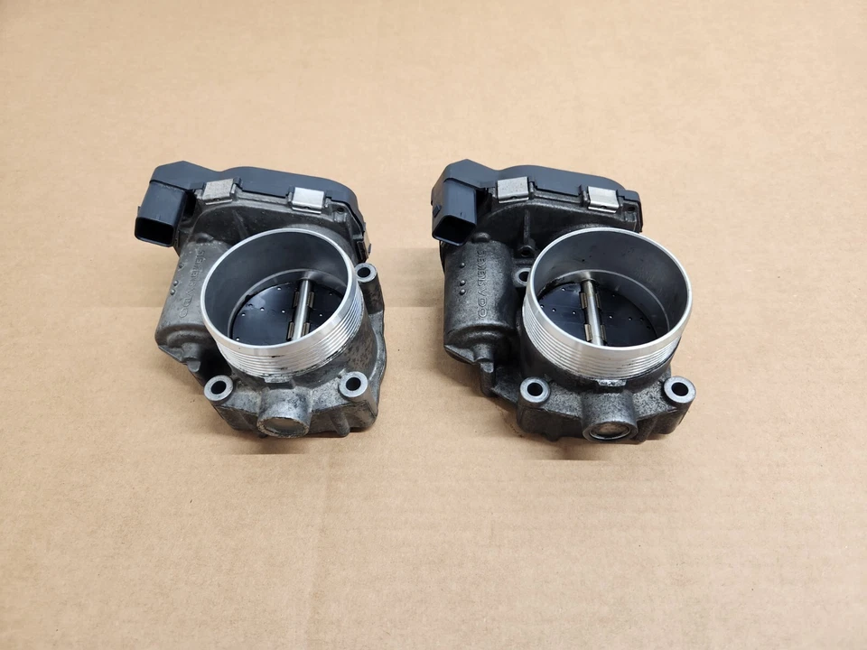 BMW 550i GT 2010-2017 xDrive 4,4 L par de carrocería del acelerador 7555944 válvula OEM #S130 Foto 2 de 4