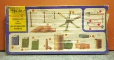 1/35 HELLER COMBAT BATTLEFIELD ACCESSORIES MODEL KIT # 131