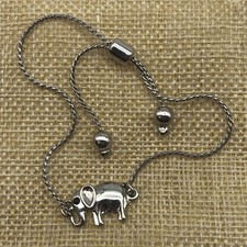 Adorable elephant silvertone bracelet Safari animal