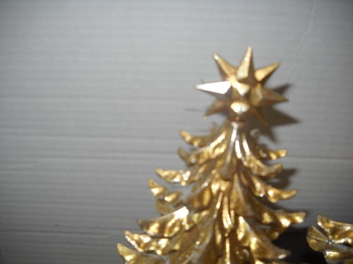 WELLS FLOWER AND GIFT HOUSE GOLD CHRISTMAS TREE 3 PIECE IN BOX HOLIDAY GIFT 7X10 - Picture 5 of 10