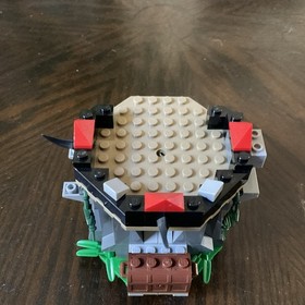 Lego (70403) Dragon Lair Section 70403 | As-is | Free Shipping!!