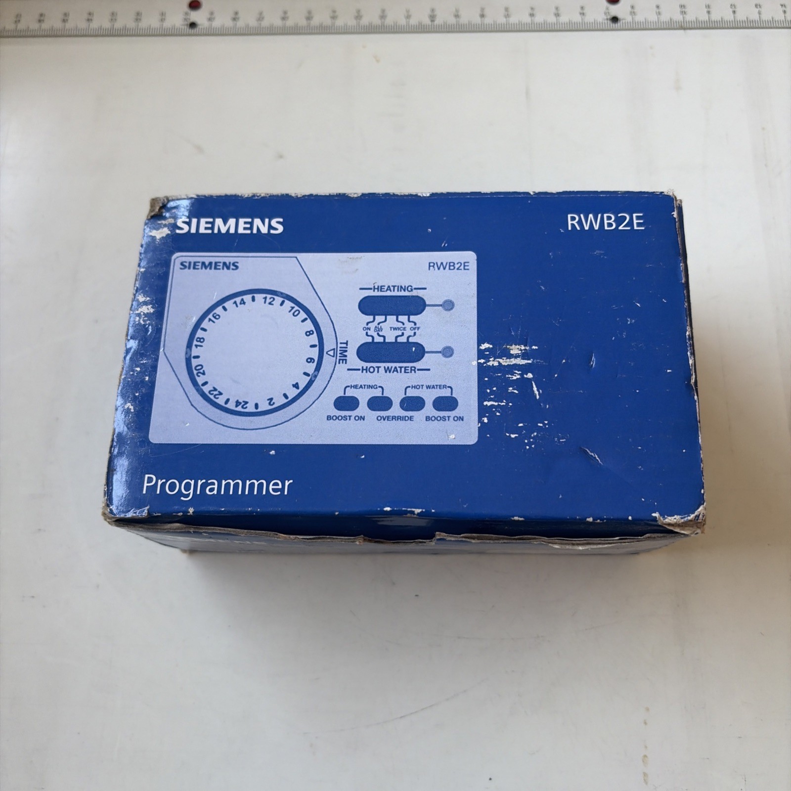 Siemens RWB2E 24 Hour Mechanical Programmer - White
